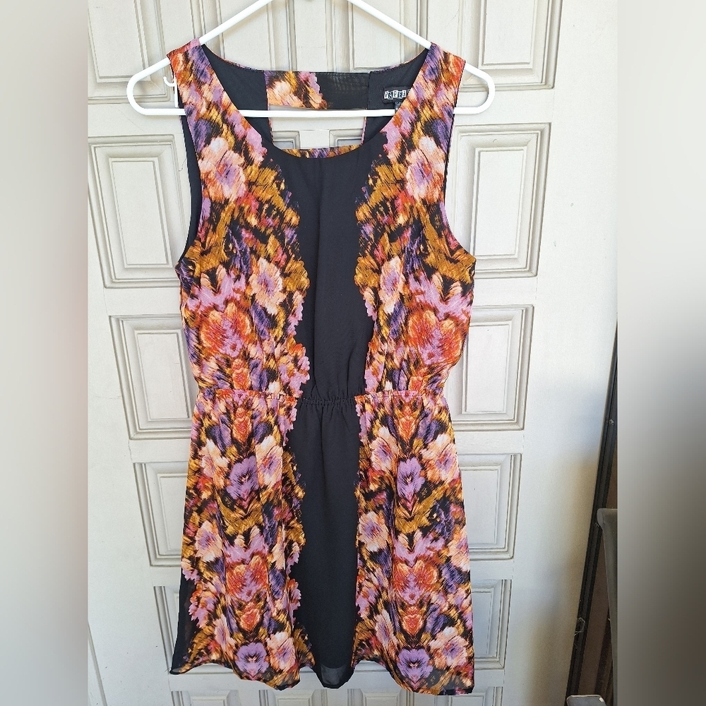 Paperdoll Dress SzM Lined Floral Pink/Black Cutouts Elastic Waist Short Polyeste